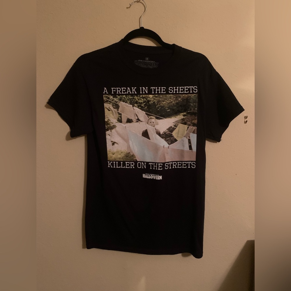 Small Spencer’s Halloween Michael Myers Graphic Tee